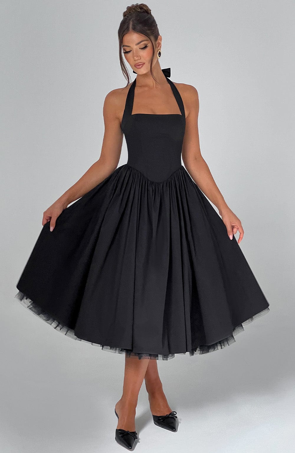 Women's Halter Neck Midi Dress with Fitted Bodice and Open Back - photo 2