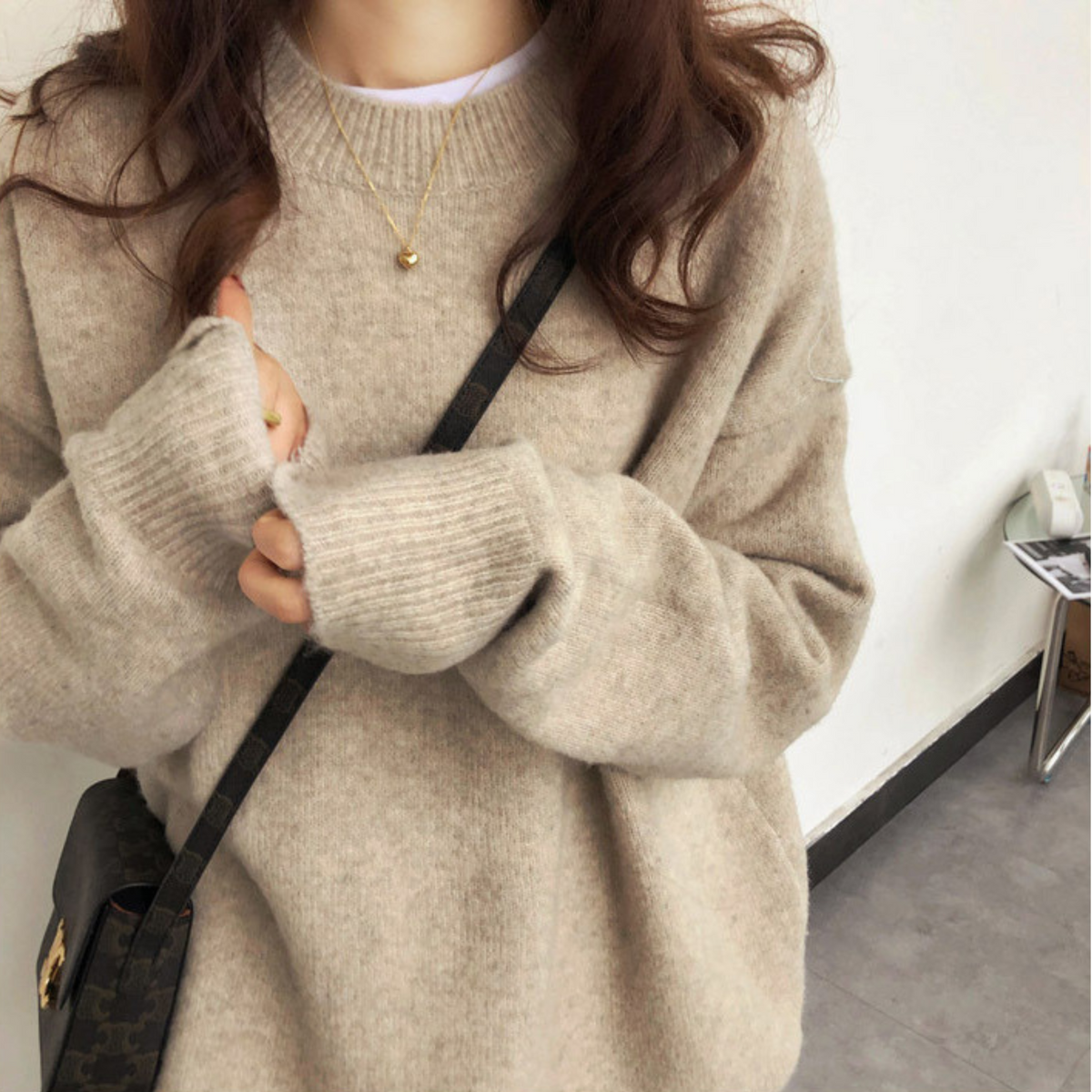 Nieve - Women's Relaxed Knit Jumper with Round Neck