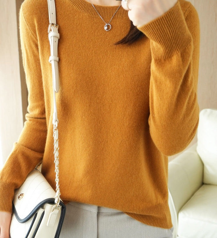 Chrissie - Women's Knitted Jumper with Crew Neck and Long Sleeves - Camel