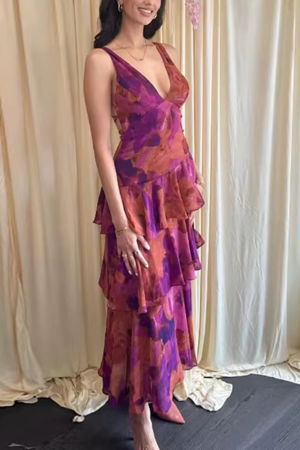 Vera - Maxi abito estivo da donna floreale con scollo a V, senza maniche, a balze in stile boho