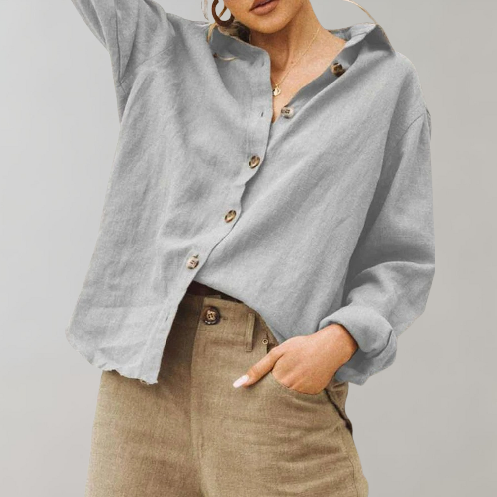 Bronwen - Women's Relaxed Shirt with Button Front