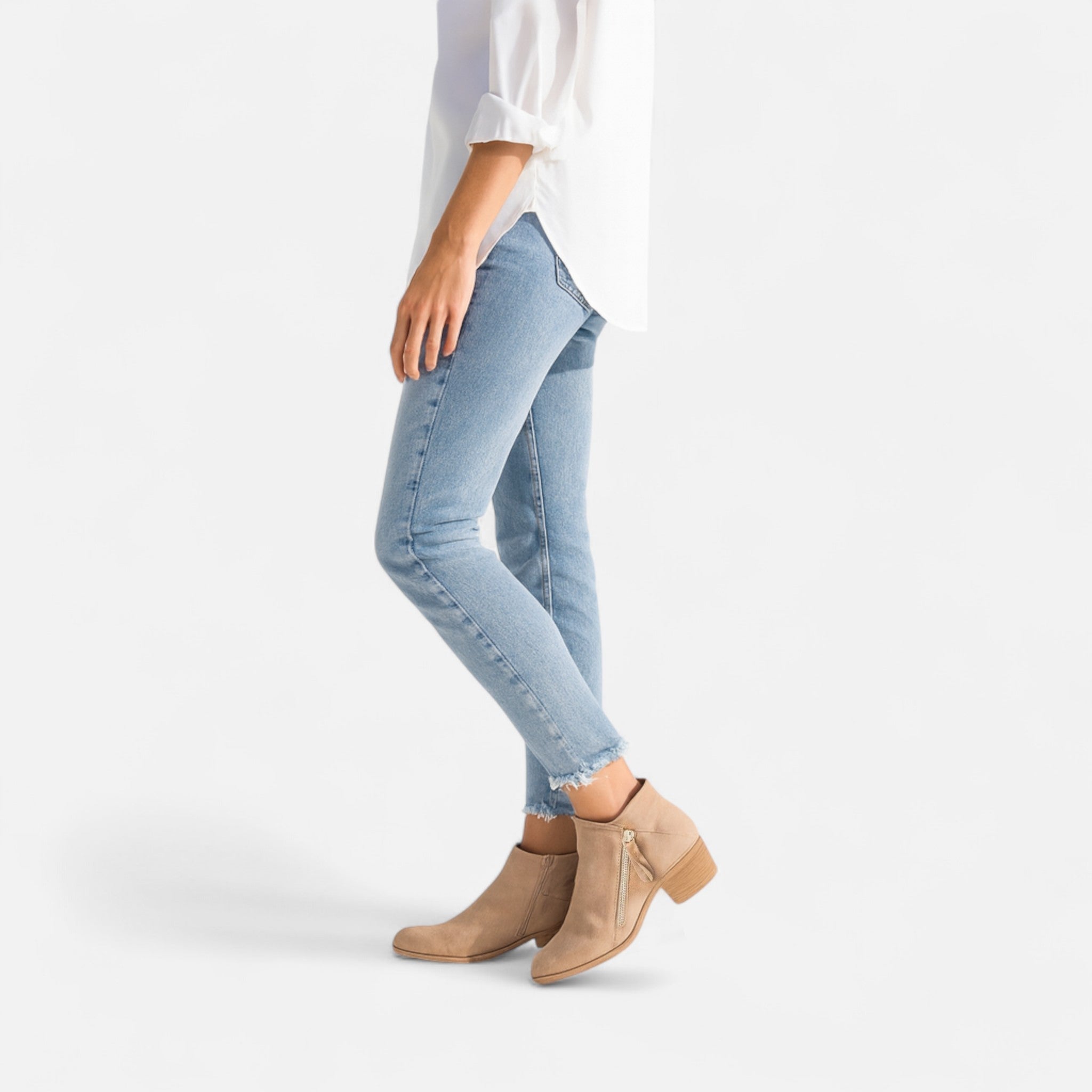 Women's Ankle Boots with Block Heel and Side Zip