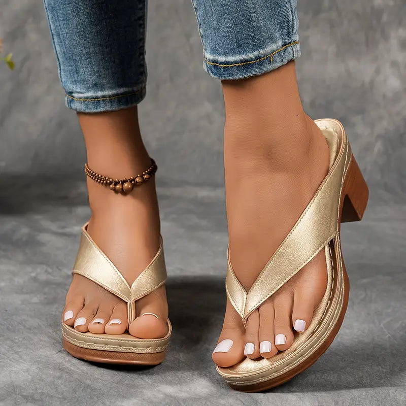 Women's Comfortable Sandals for Supportive Foot Care - photo 1