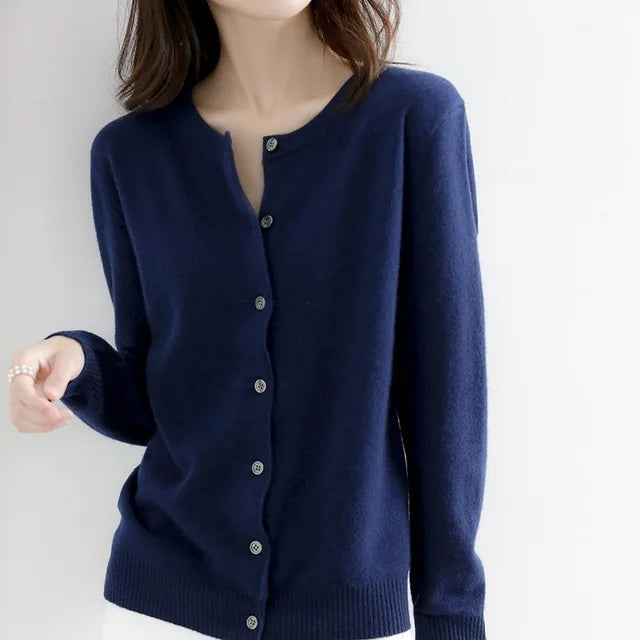 Luxurious Cardigan with Soft Buttons - photo 8