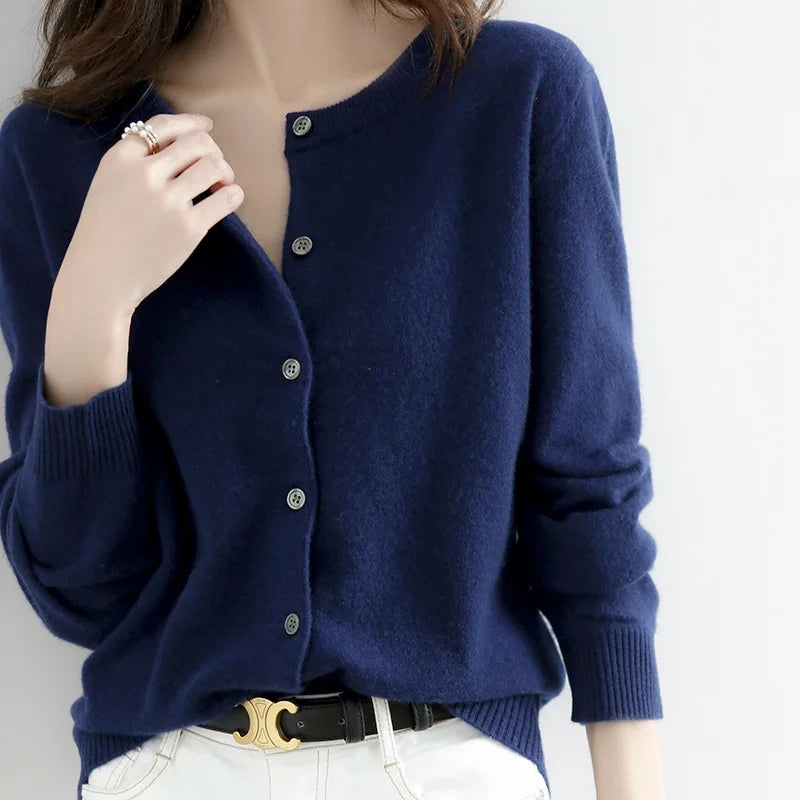 Luxurious Cardigan with Soft Buttons - photo 1