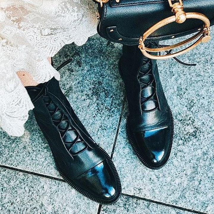 Sophia - Botine de damă din piele cu șireturi