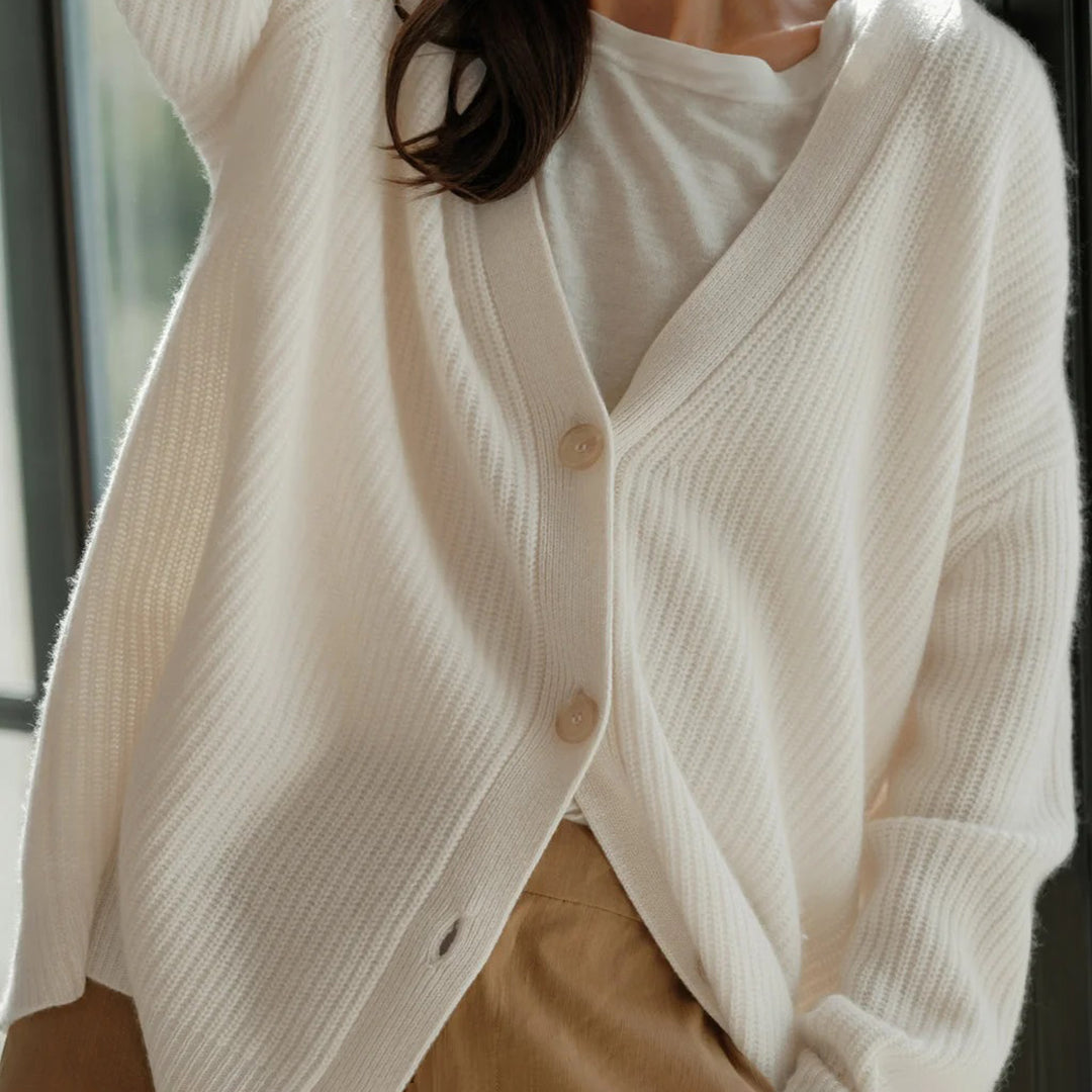 Luxurious Oversized Cashmere Cardigan - photo 4