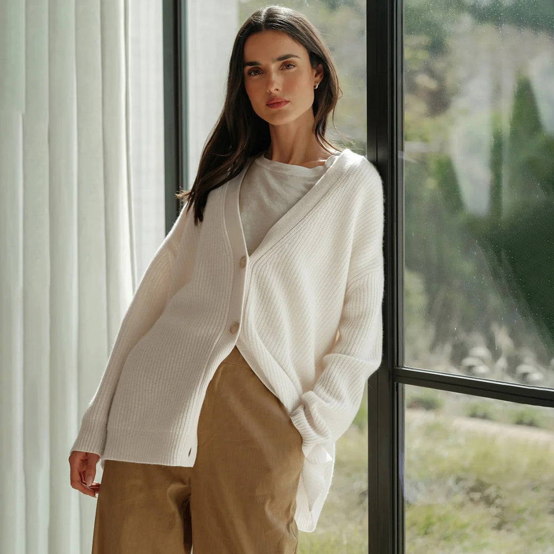 Luxurious Oversized Cashmere Cardigan - photo 17