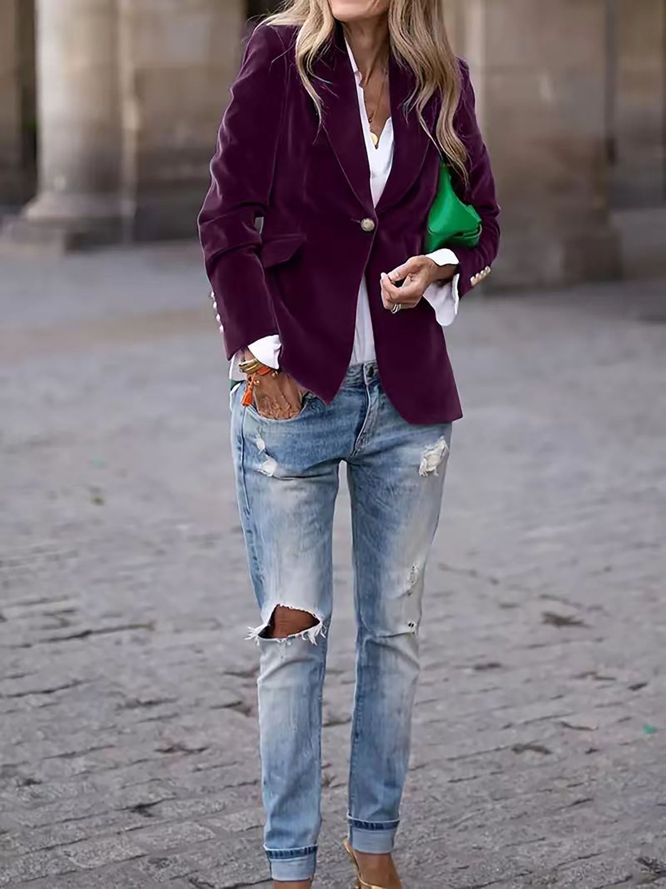 Blazer in velluto da donna con dettagli bottoni dorati - Stile moderno e lussuoso