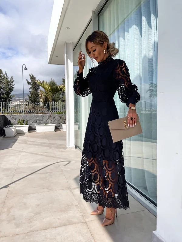 Rochie mulată șic din dantelă, pentru femei - croială elegantă