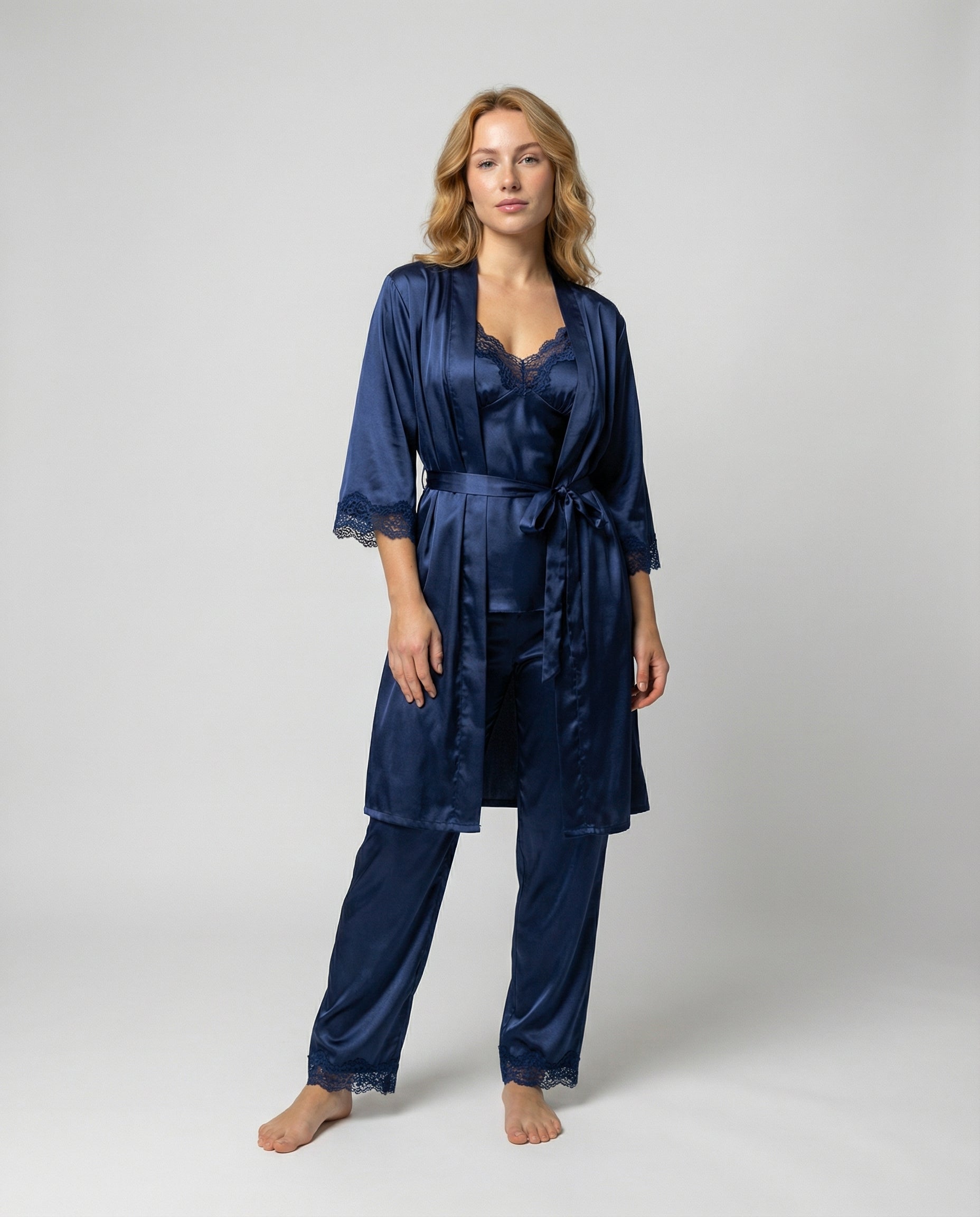 Set di pigiama di seta lussuoso da donna
