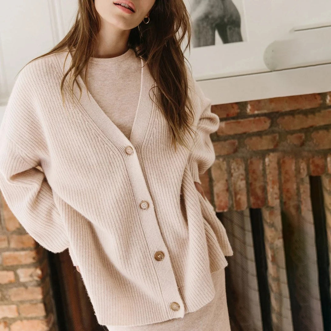 Luxurious Oversized Cashmere Cardigan - photo 5