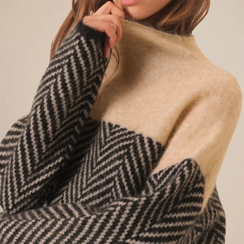 Maglione a collo alto in cashmere lussuoso e morbido