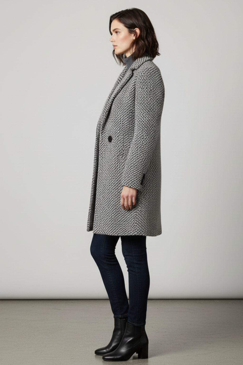 Women’s Winter Wool Blend Coat Single Breasted Smart Long Overcoat - photo 1