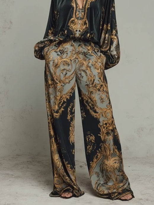 Completo donna in velluto floreale barocco con pantaloni a gamba larga