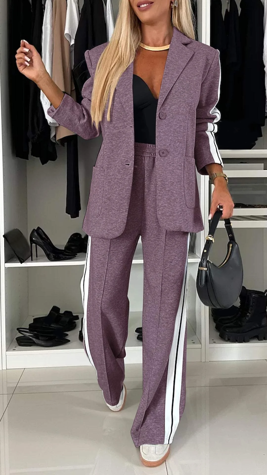 Daphne - Set de pantaloni și blazer cu dungi de lux pentru damă
