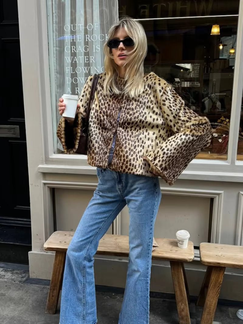 Adrienne - Women's Relaxed Jacket with Leopard Print - photo 4