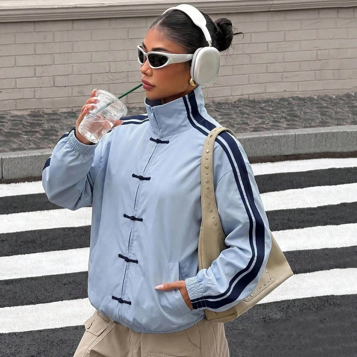 Alexis - Women's Relaxed Jacket with Stripe - photo 3