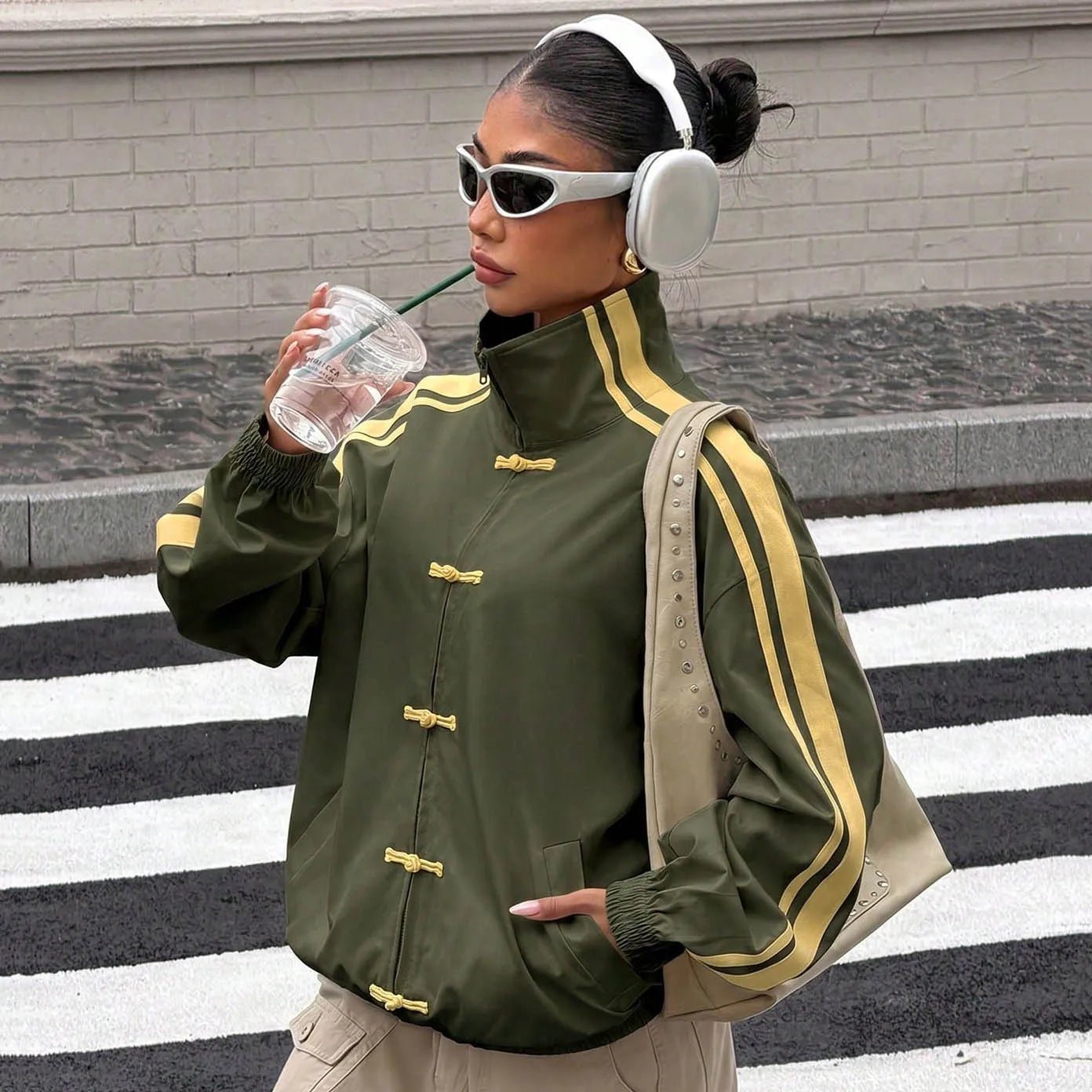 Alexis - Women's Relaxed Jacket with Stripe - photo 6
