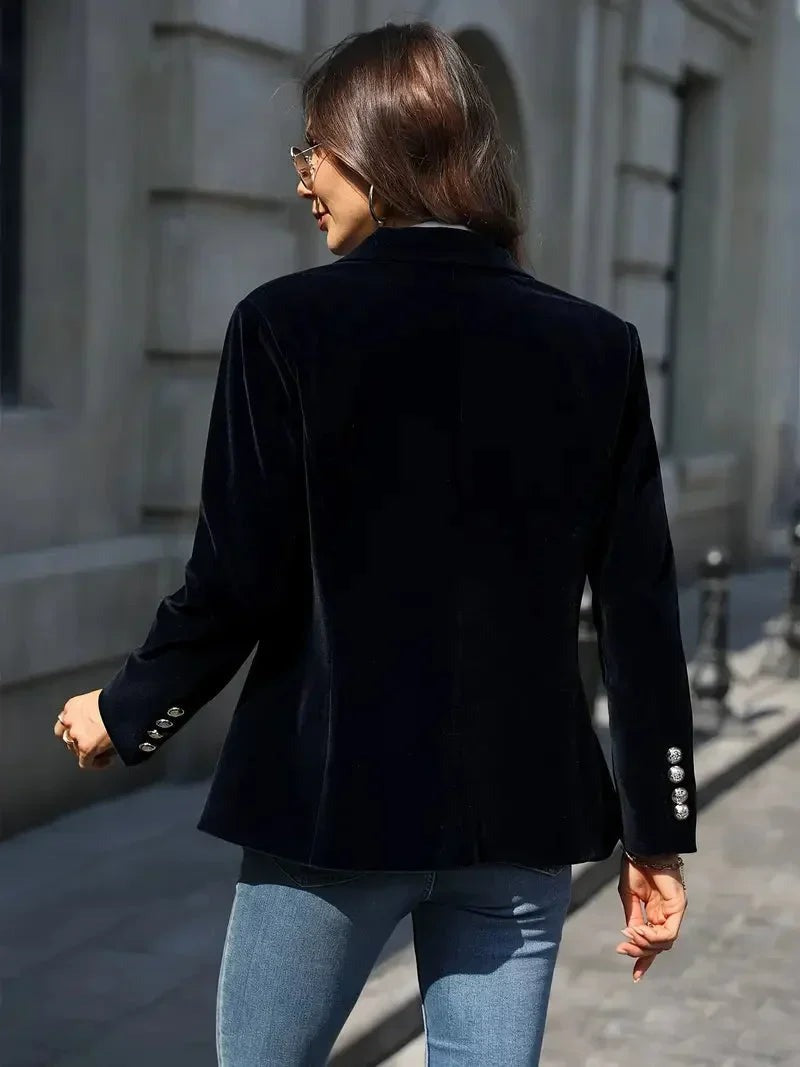 Holly - Women's fitted velvet blazer with modern decorative buttons - photo 5