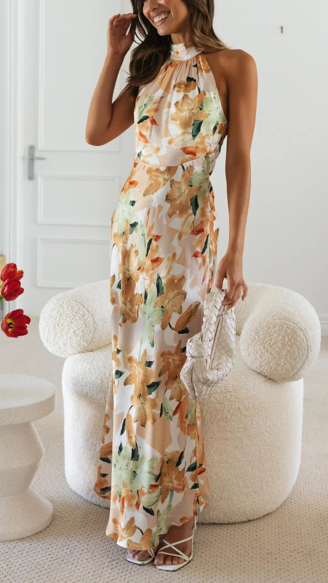 Beverley - Women's Floral Maxi Dress with an Open Back