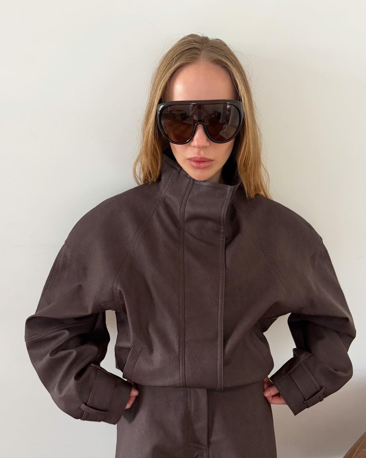 Caitlin - Women's Jacket with Zip Front and Collar - photo 8