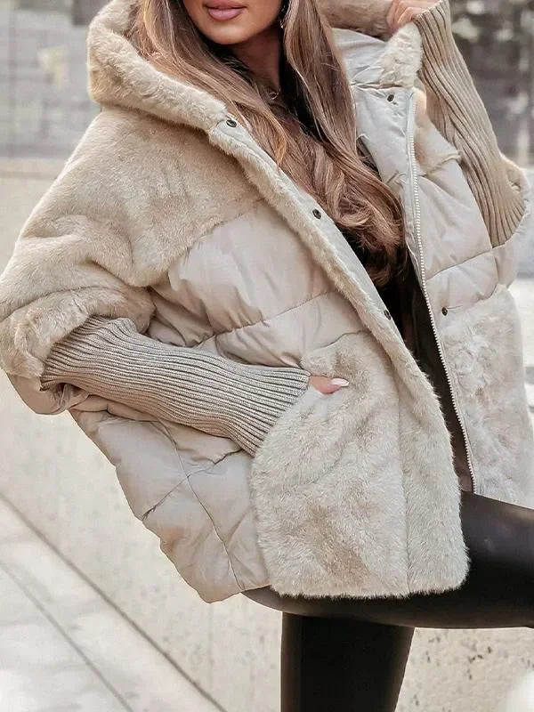 Women's Quilted Winter Cape with Hood and Faux Fur Collar - photo 3