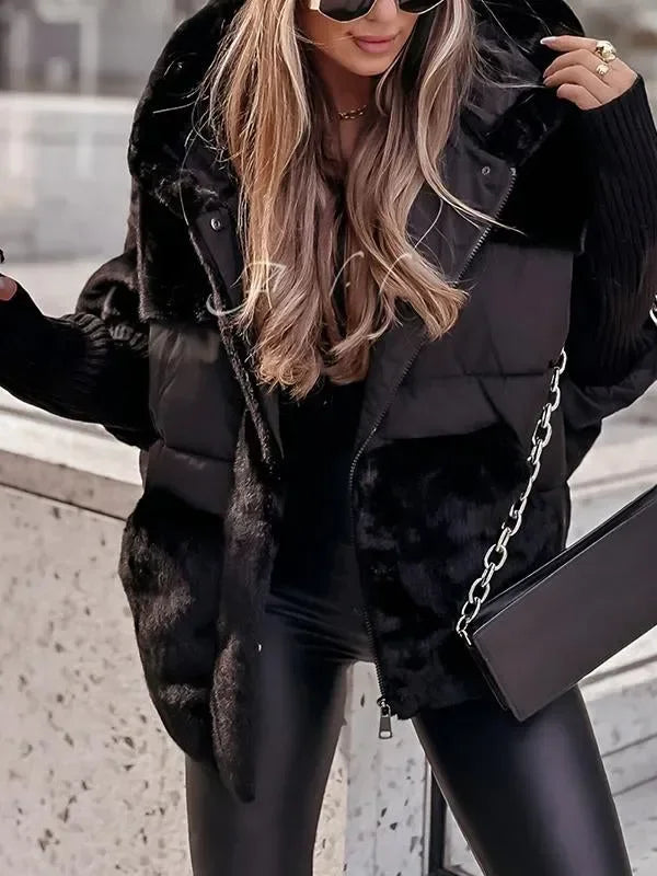 Women's Quilted Winter Cape with Hood and Faux Fur Collar - photo 15