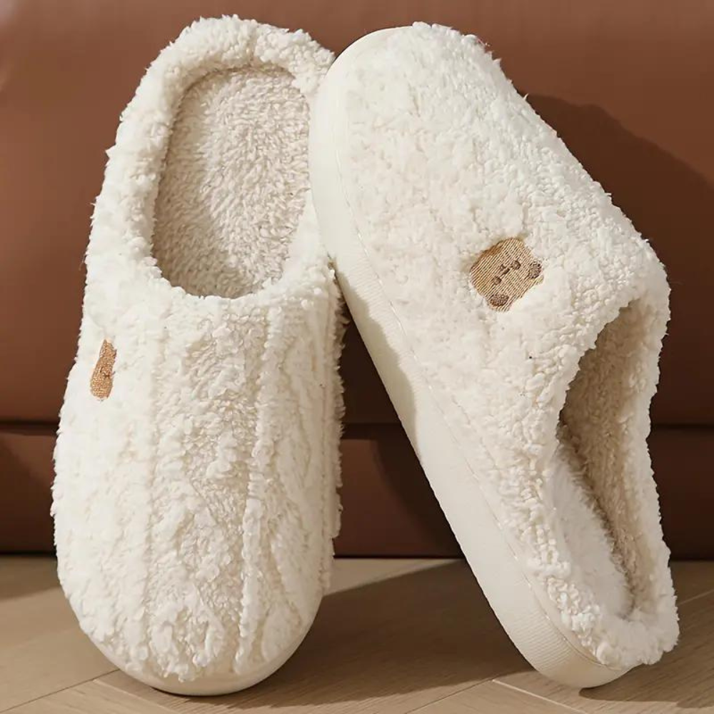 Cerys - Women's Slippers with a Padded Finish - photo 4