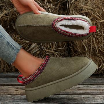 Cornelia - Women's Platform Slippers with Embroidered Trim - photo 10