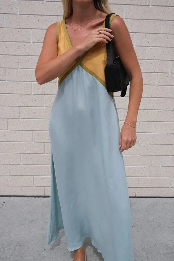 Lara - Chic V-neck contrasting color dress - photo 22