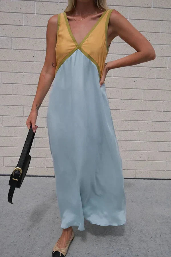 Lara - Chic V-neck contrasting color dress - photo 21