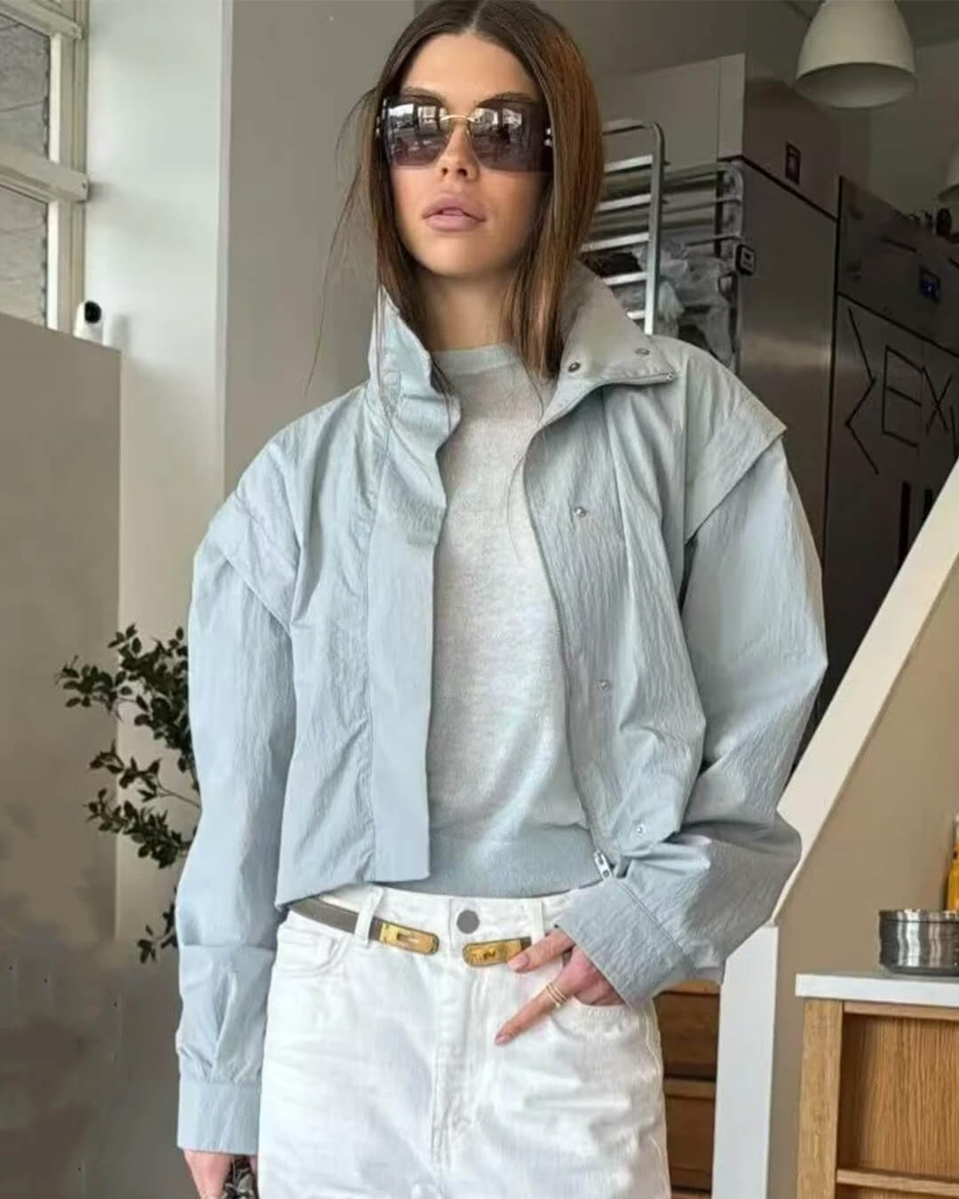 Deirdre - Women's Cropped Jacket with Collar - photo 1