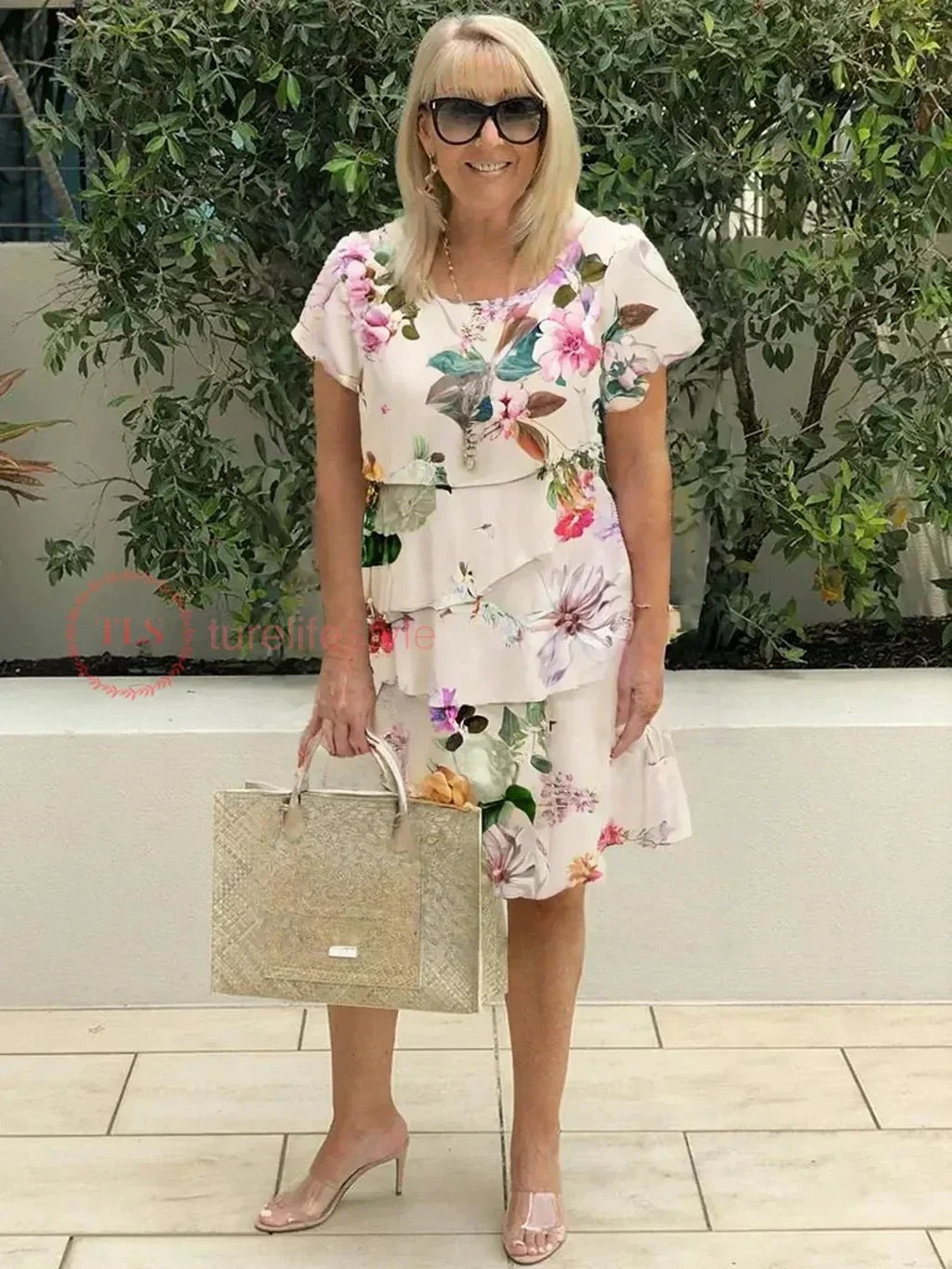 Chic Ruffled Floral Midi Dress - photo 6