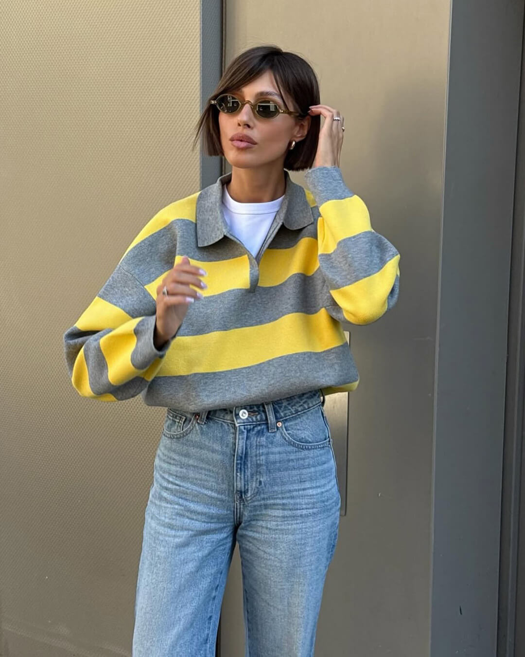 Diana - Women's Knitted Jumper with Stripe and V-Neck - photo 1