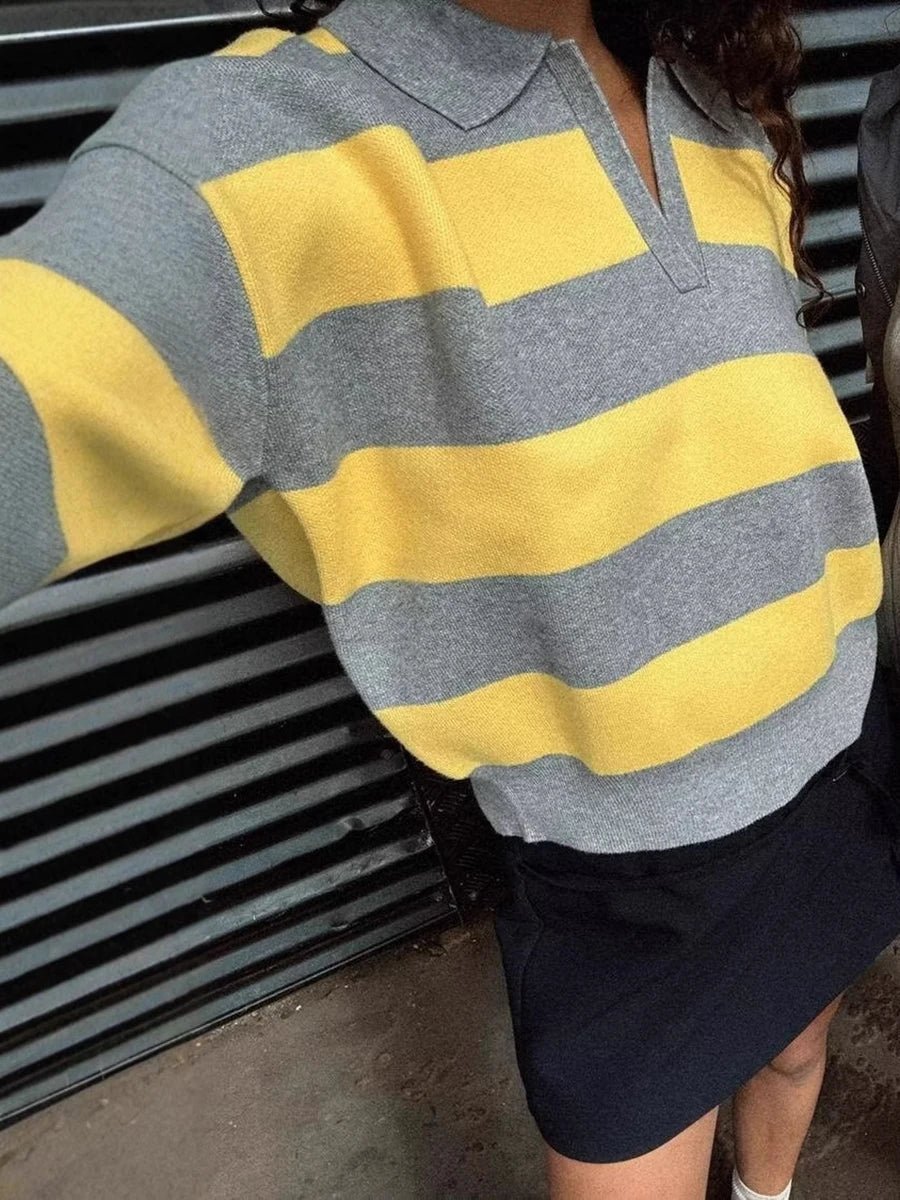 Diana - Women's Knitted Jumper with Stripe and V-Neck - photo 5