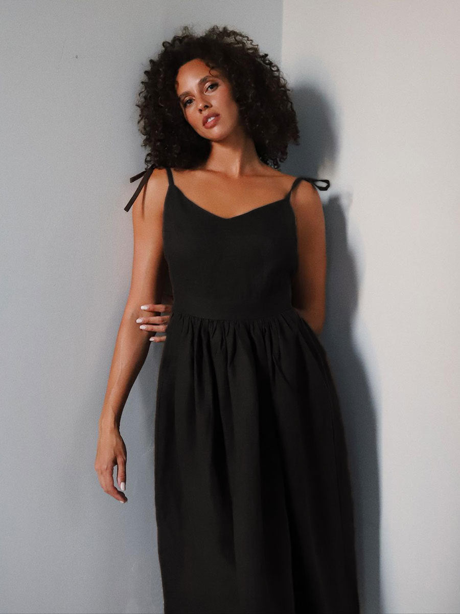 Domitilla - Women's Midi Dress with V-Neck - photo 2