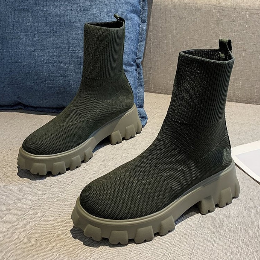 Dulcie - Women's Casual Ankle High Boots - photo 6