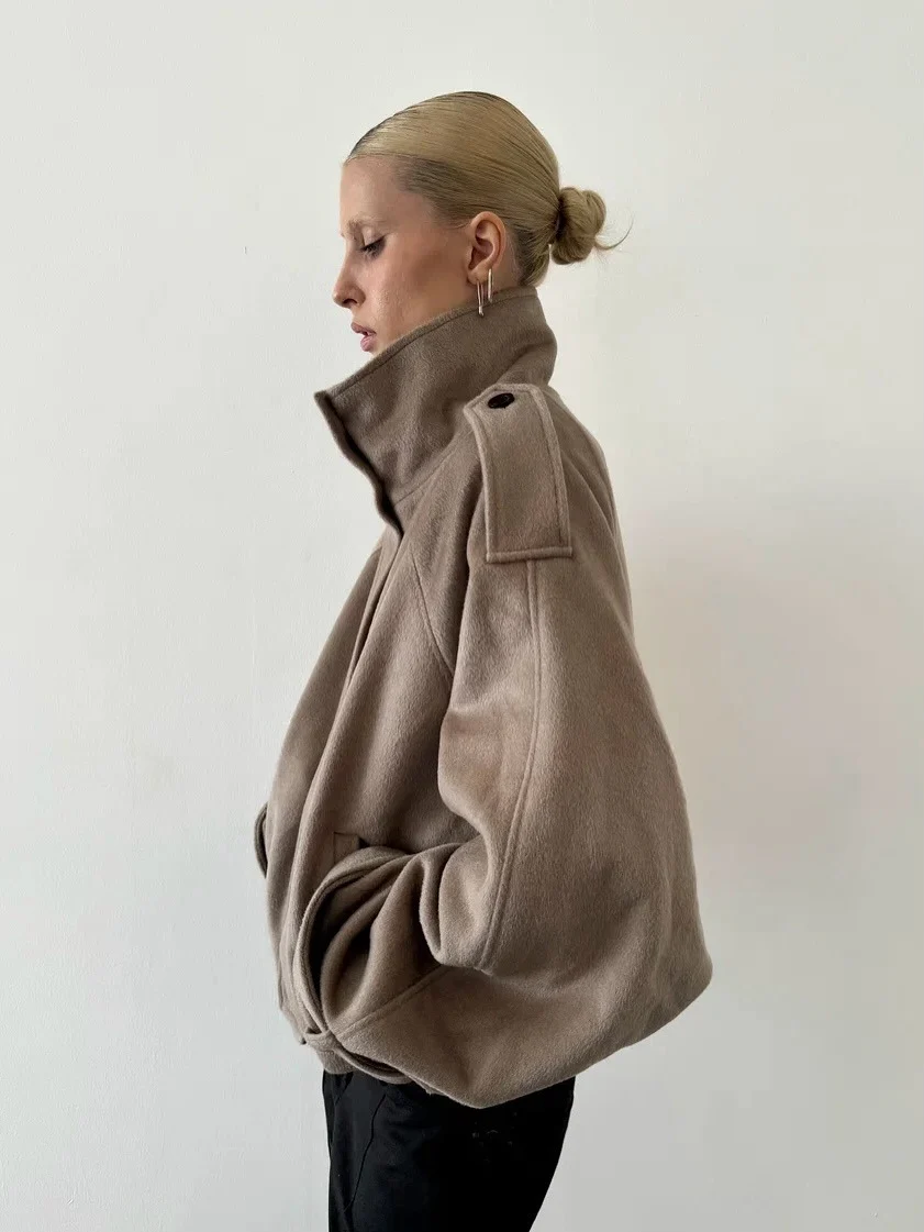 Etheline - Women's Relaxed Jacket with Button Front - photo 6