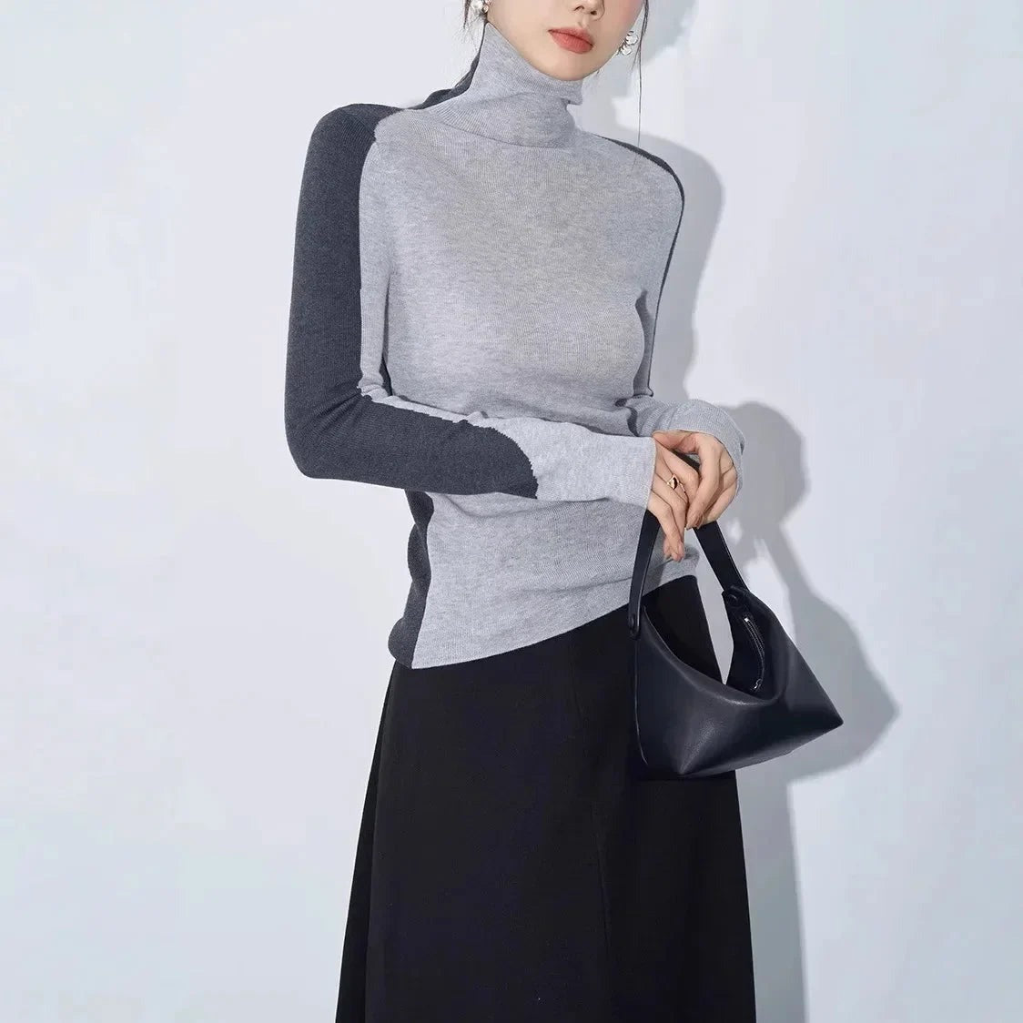 Evangeline - Women's Blouse with Colour Blocking and Roll Neck - photo 1