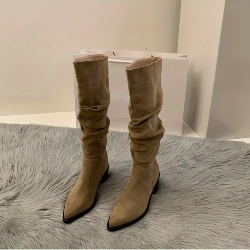 Fern - Women's Winter Boots with a Heel - photo 2