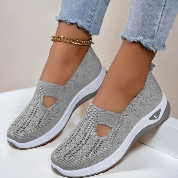 Women's Soft Sole Breathable Slip-On Shoes - photo 1