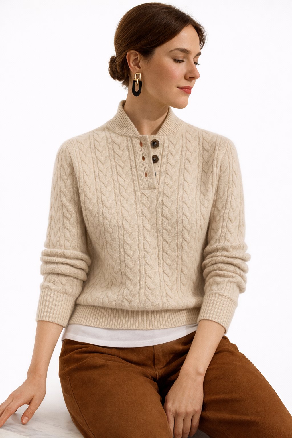 Jaclyn - Women's Cable Knit Wool Blend Jumper with Button Neck - photo 4