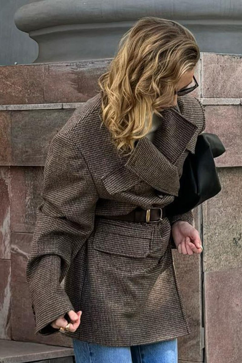 Jamie - Women's Relaxed Coat with Button Front and Collar - photo 2