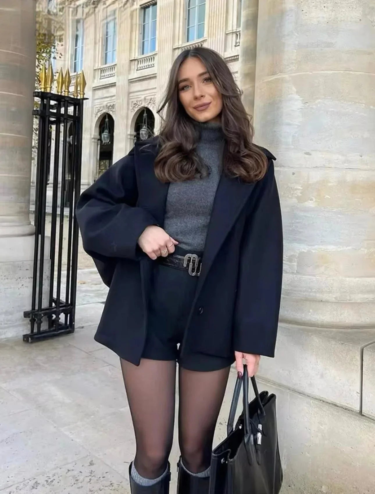 Women's Loose Fit Coat with Wide Lapels - photo 2
