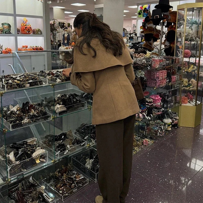 Zahra - Camel women's coat with cape and fitted waist - photo 6