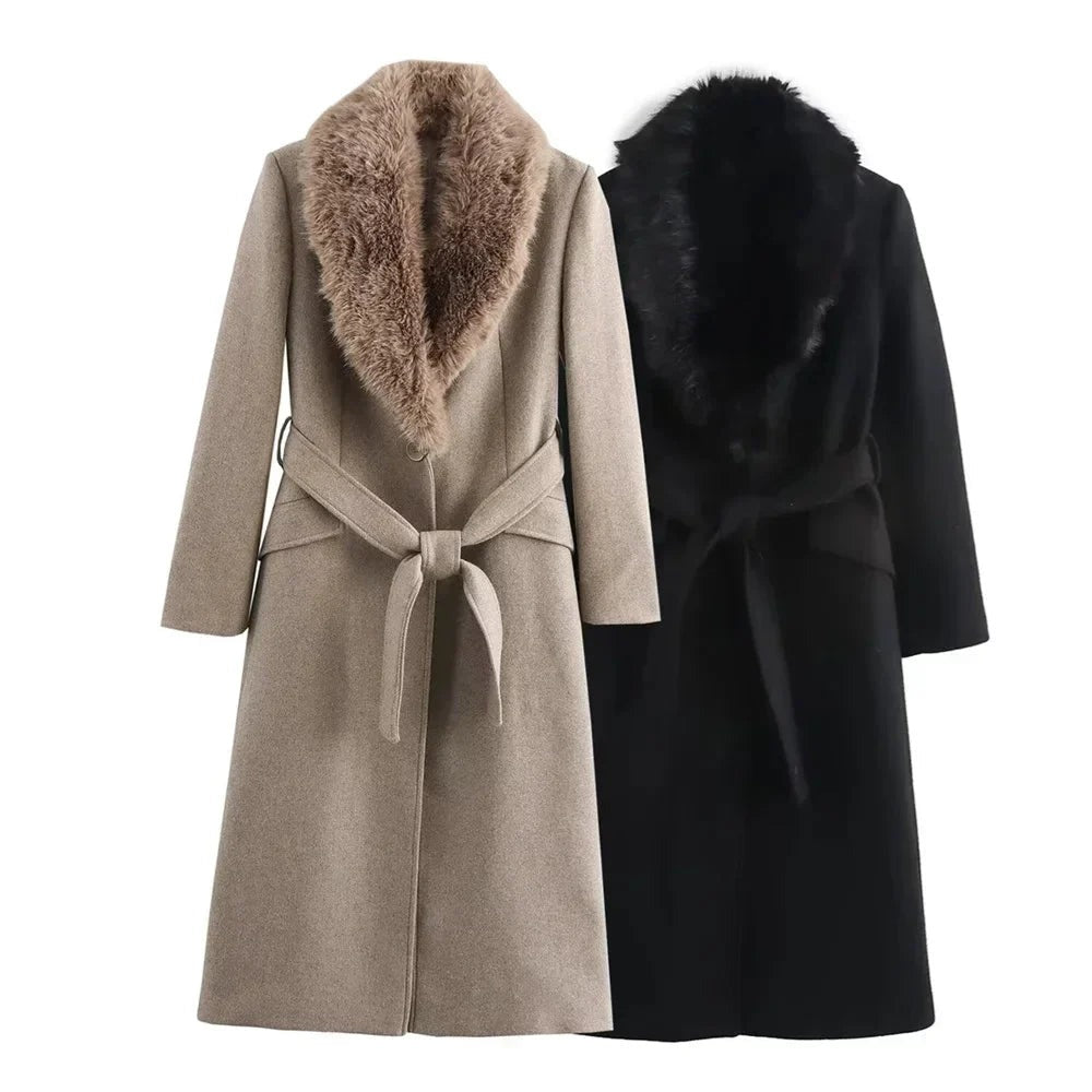 Yara - Women's coat with faux fur collar and belt - photo 5
