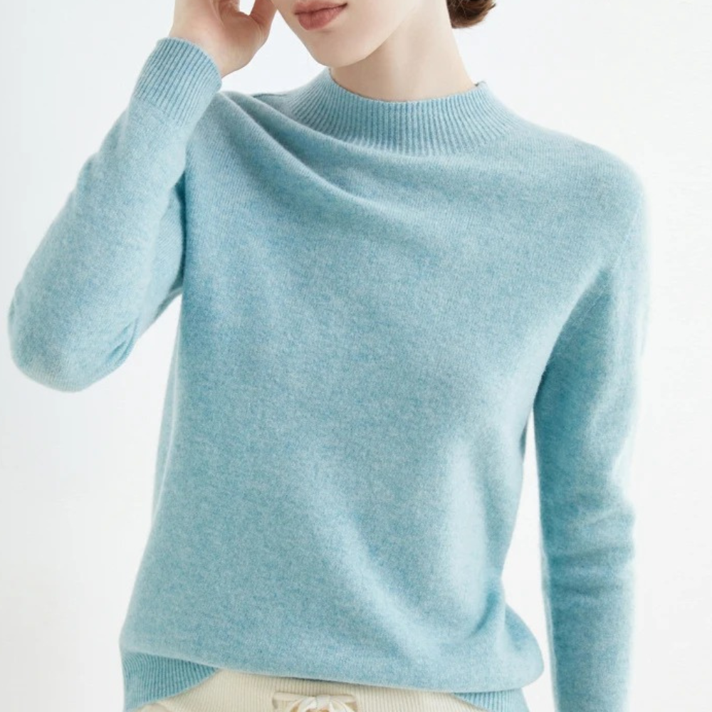 Marilee - Women's Knitted Jumper with Roll Neck - photo 2