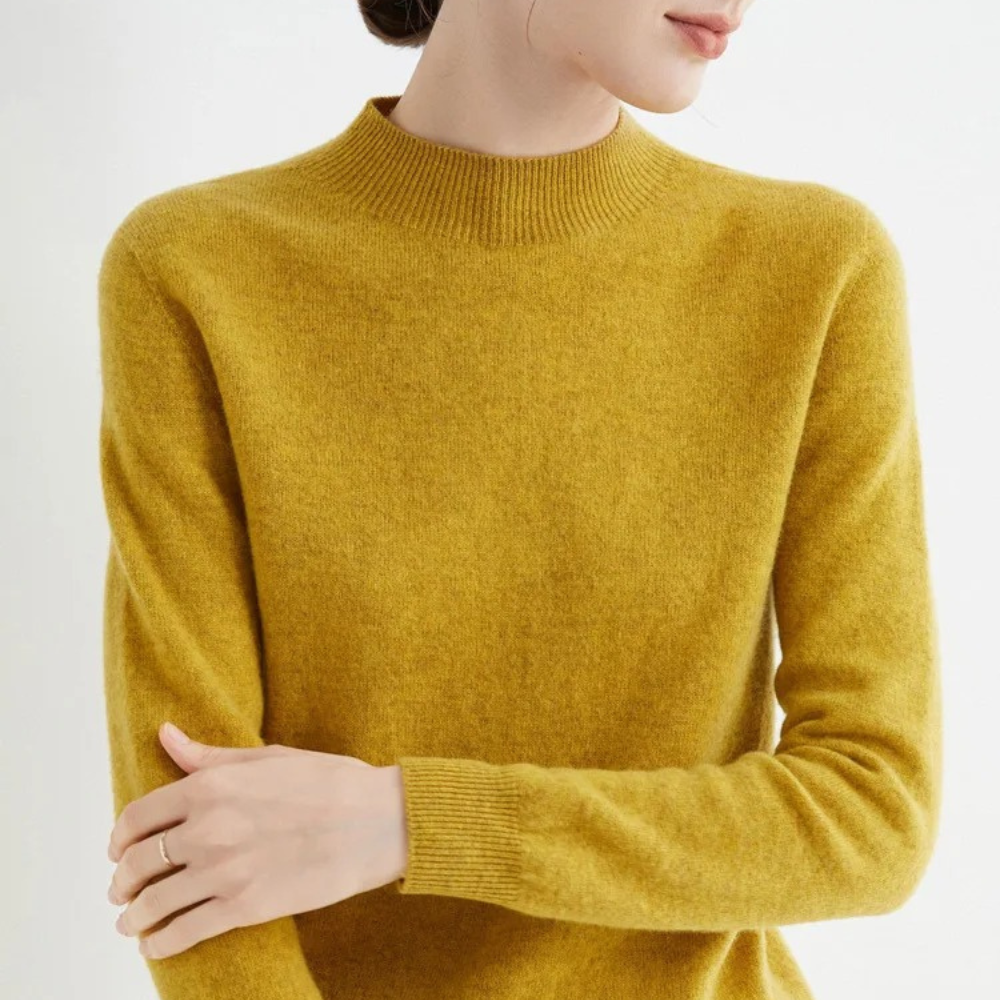 Marilee - Women's Knitted Jumper with Roll Neck - photo 4