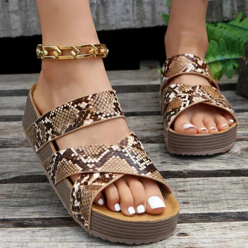 Women's Comfortable Sandals for Supportive Foot Care - photo 4